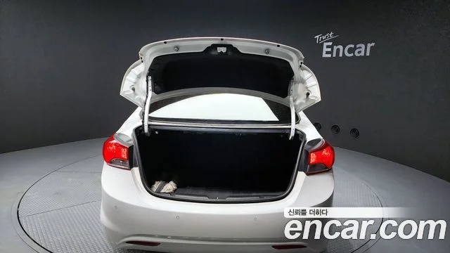 2012 Hyundai 아반떼 MD