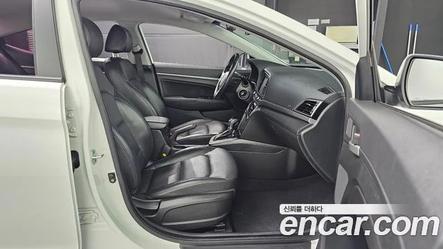 2016 Hyundai 아반떼 AD