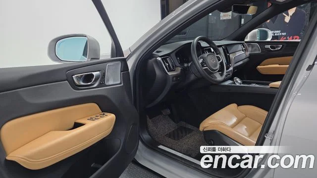 2022 Volvo XC60 2세대