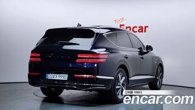 2025 Genesis GV80