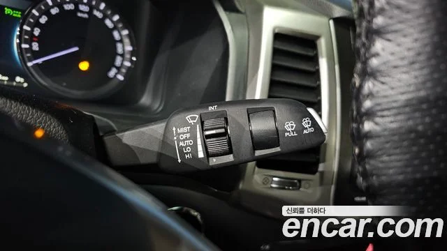 2019 KG Mobility Rexton Sports