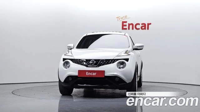 2015 Nissan 쥬크