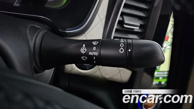 2016 Renault Korea SM6