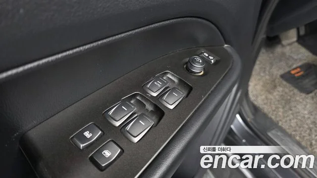 2019 KG Mobility 렉스턴 스포츠 칸