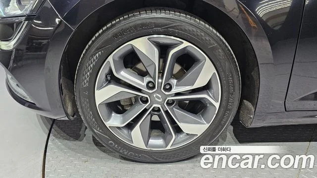 2019 Renault Korea SM6