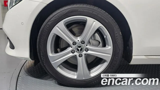 2017 Mercedes-Benz E-클래스 W213