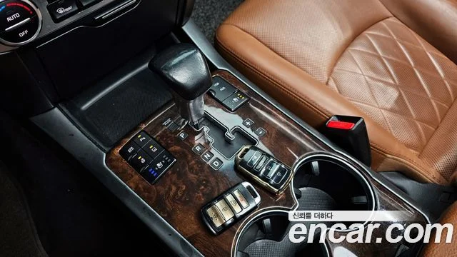 2018 Kia Mohave (New)