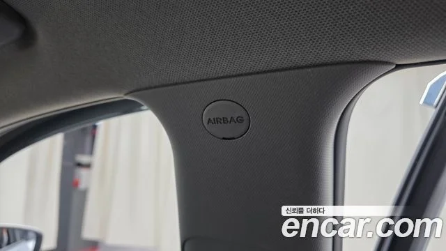 2011 Hyundai 엑센트(신형)