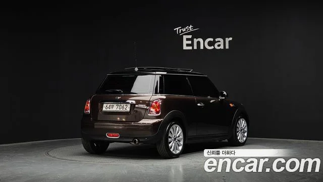 2010 MINI Cooper