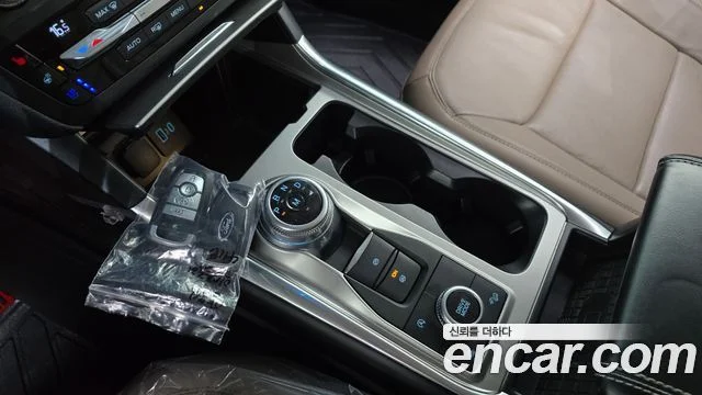 2020 Ford 익스플로러 6세대