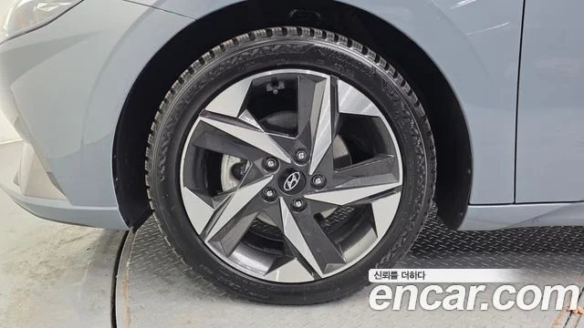 2022 Hyundai Avante (CN7)