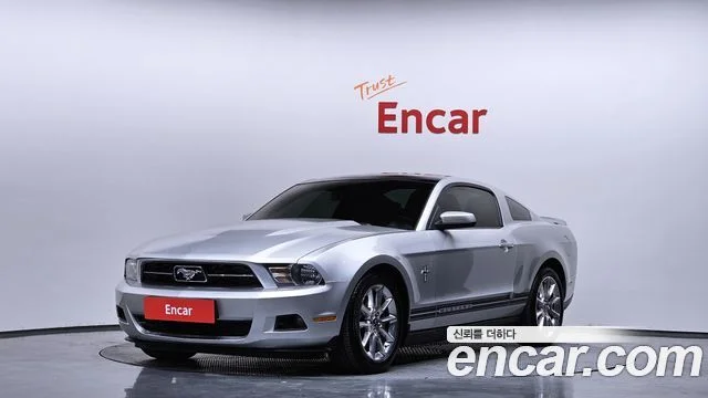 2010 Ford 머스탱