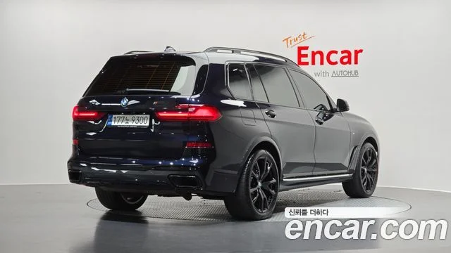 2022 BMW X7 (G07)