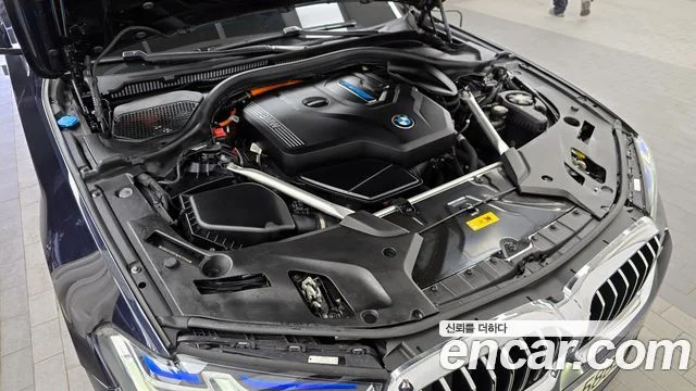 2022 BMW 5 Series (G30)