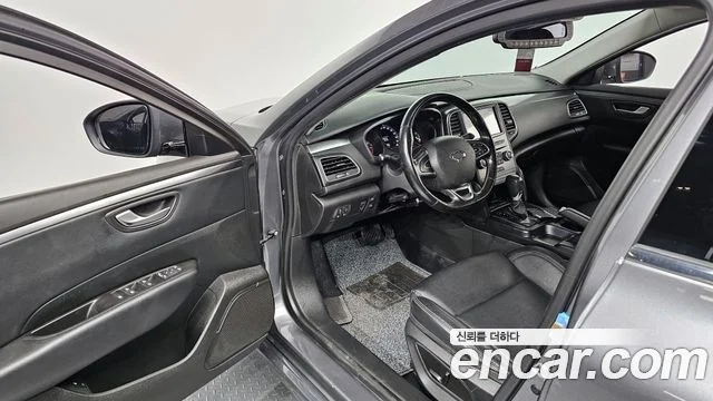 2018 Renault Korea SM6