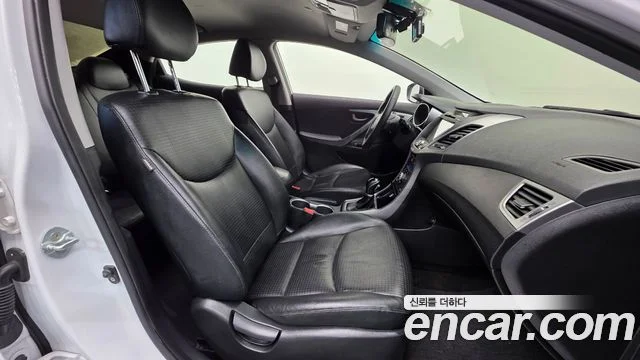 2014 Hyundai Avante (New)