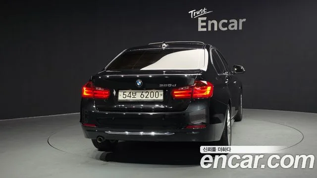 2015 BMW 3 Series (F30)