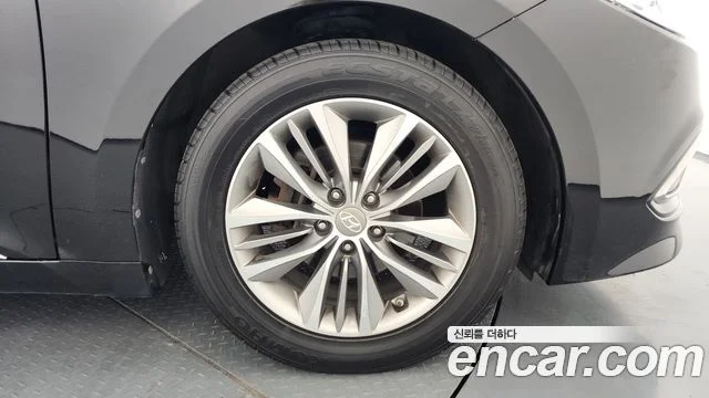 2015 Hyundai Grandeur (HG)