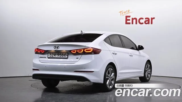 2017 Hyundai 아반떼 AD