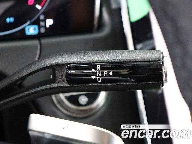 2025 Mercedes-Benz E-클래스 W214