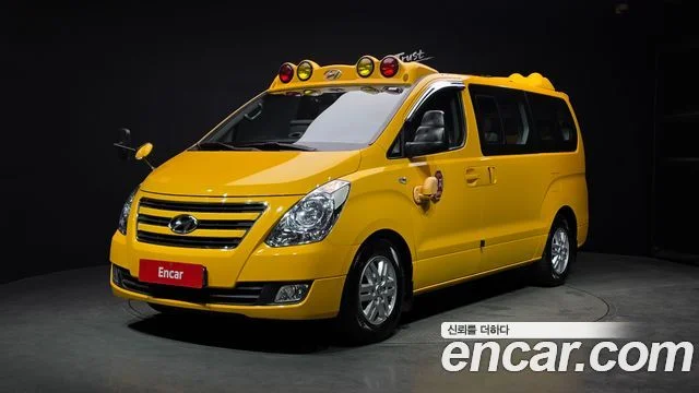 2016 Hyundai Grand Starex