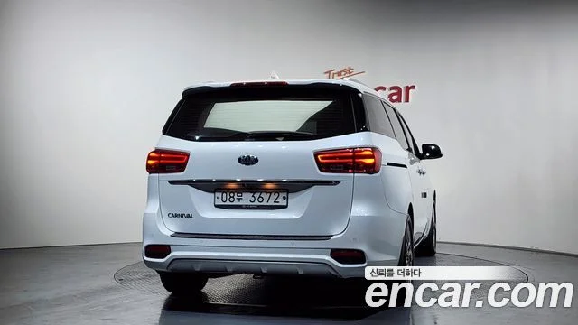 2018 Kia Carnival (New)