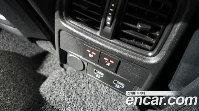 2020 Renault Korea XM3