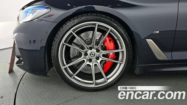 2018 BMW 5 Series (G30)