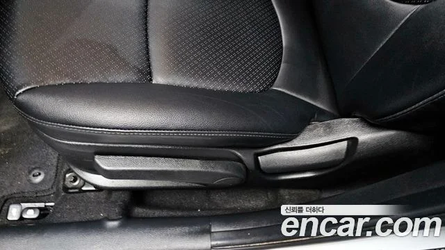 2017 Hyundai 엑센트(신형)