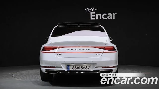 2023 Genesis G90 (RS4)