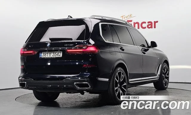 2021 BMW X7 (G07)