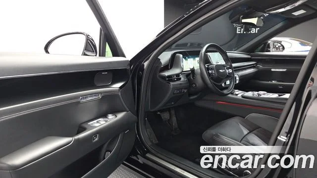 2022 Genesis G90 (RS4)