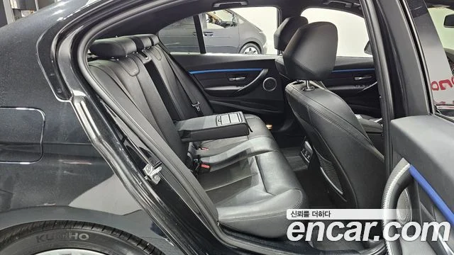 2017 BMW 3 Series (F30)