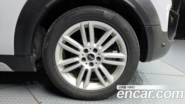 2017 MINI 쿠퍼 D 컨트리맨