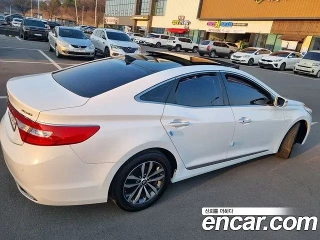 2012 Hyundai Grandeur (HG)