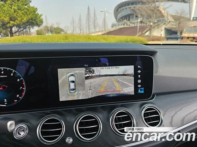 2023 Mercedes-Benz E-클래스 W213